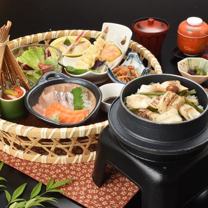 ゆったり個室 佐伯区 五日市で食事 ディナー 人気の完全個室 ソファー席など ぐるなび