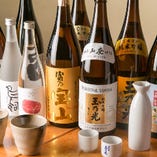 おすすめの芋焼酎や日本酒をはじめドリンク類も豊富な品揃え