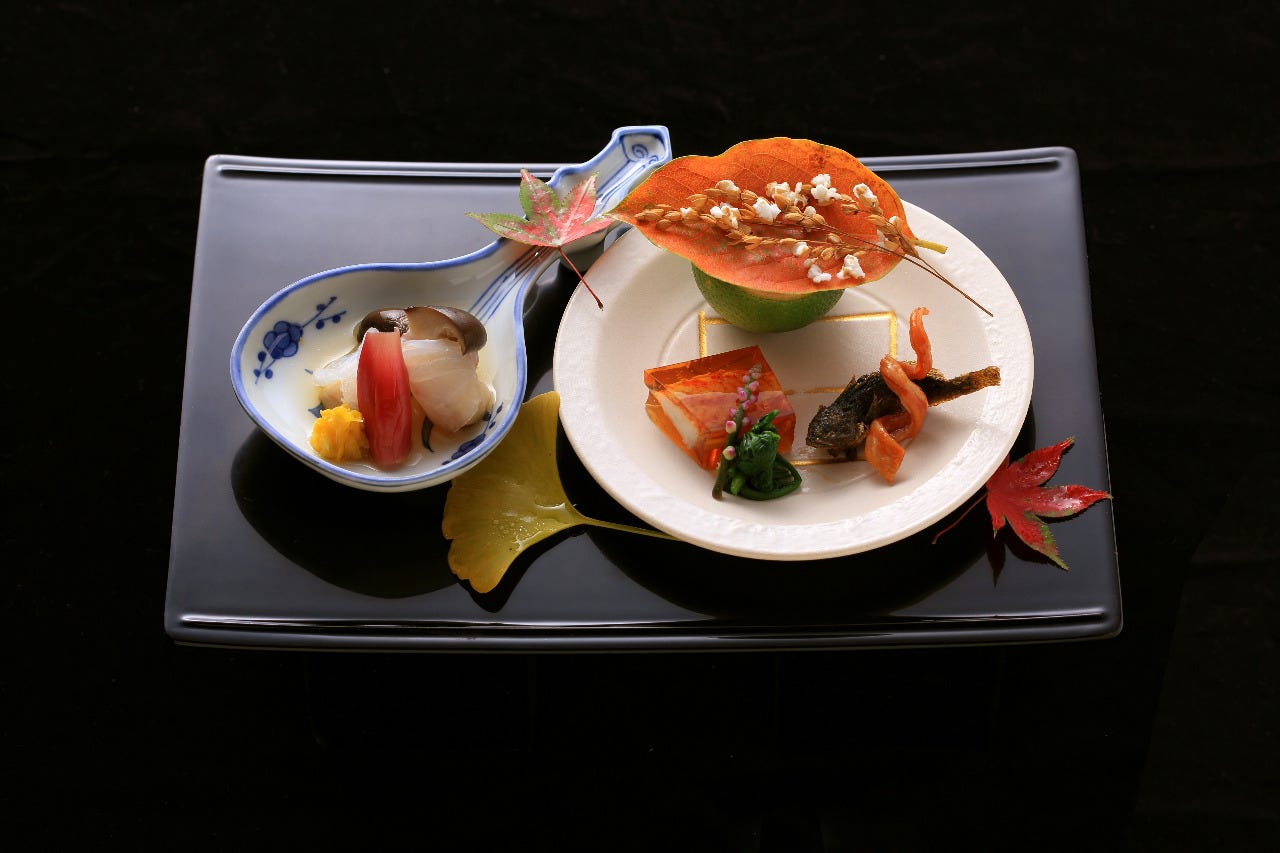 菜 式 / 飲 料 (40) 