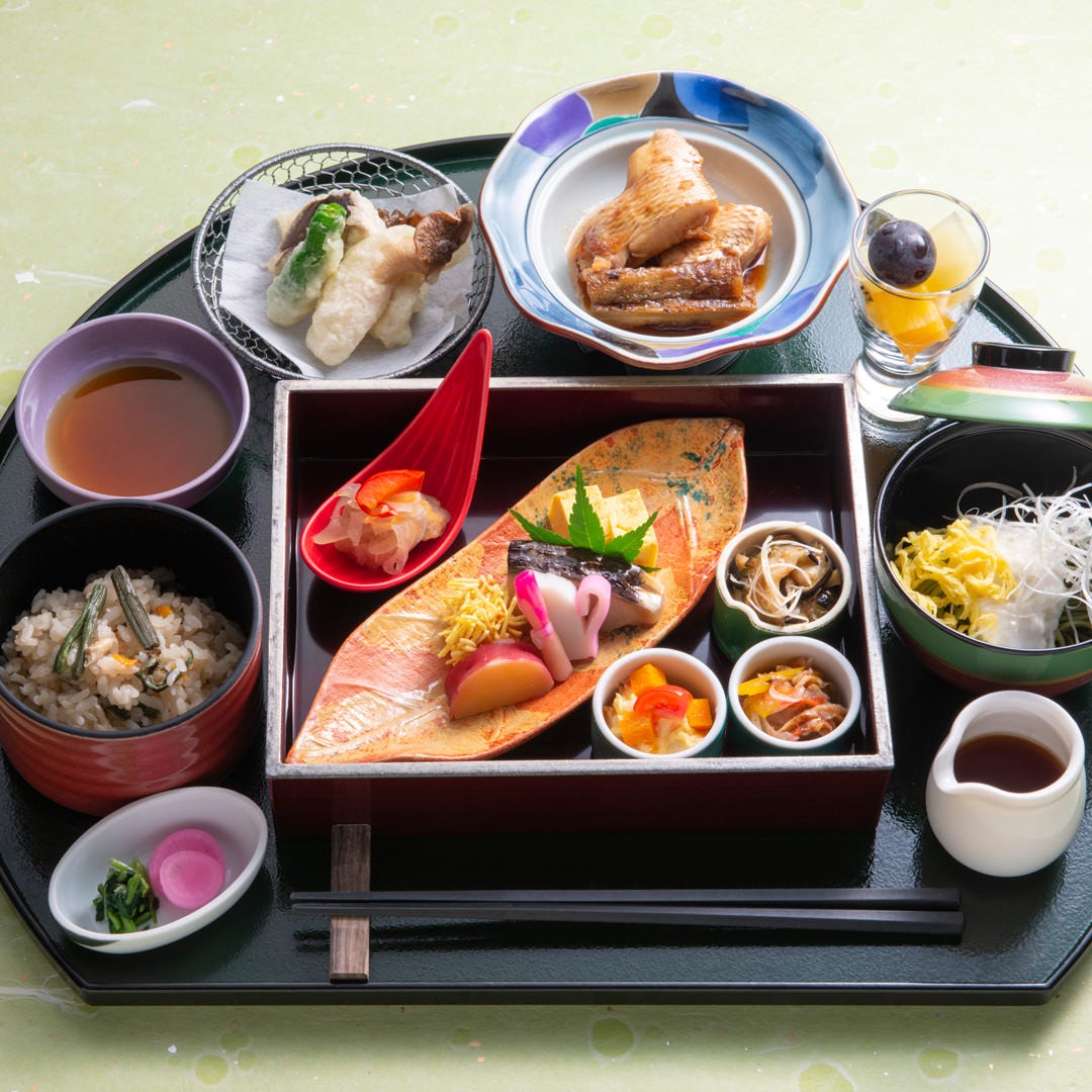 ガーデンカフェ ルボワ カフェ イタリアン
