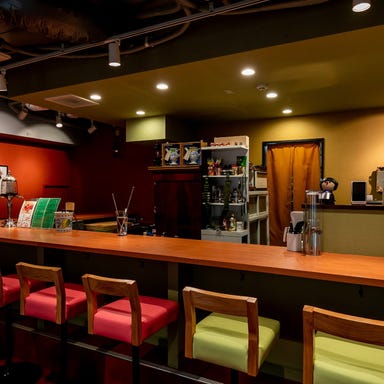 焼肉と鮨とワイン ラボス食堂‐Lab Innovations‐ 店内の画像