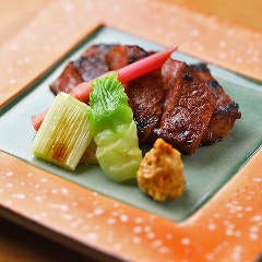 伝統の美学と季節感あふれる懐石料理