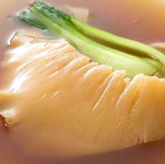 吉切り鮫尾びれのふかひれ姿煮(100g)