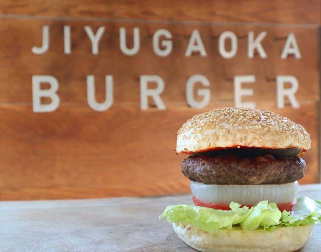 自由が丘バーガー 青山店 外苑前 青山一丁目 ハンバーガー ぐるなび 自由が丘バーガー 青山店 外苑前 青山一丁目 ハンバーガー ぐるなび