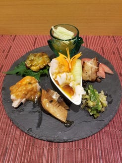 中華料理 花さき メニュー 前菜6種盛り合わせ ぐるなび