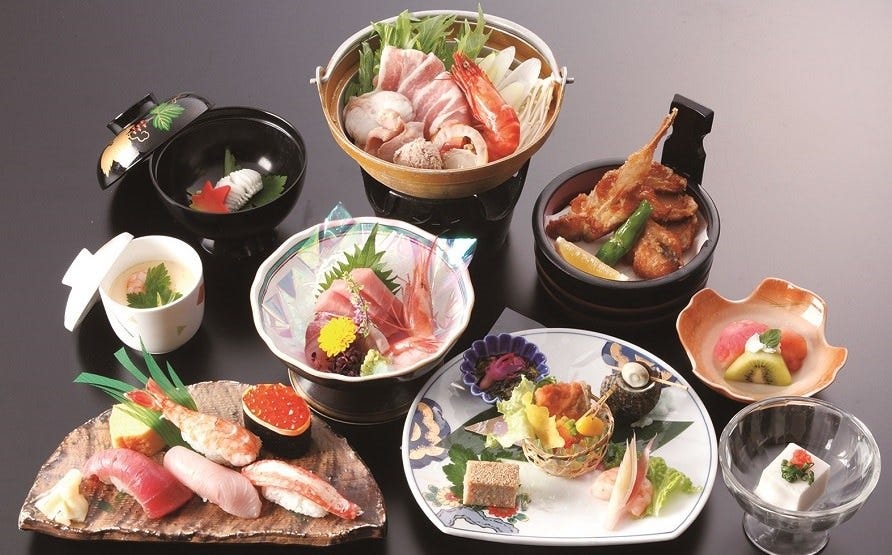 ◆お寿司中心の会席料理を堪能
