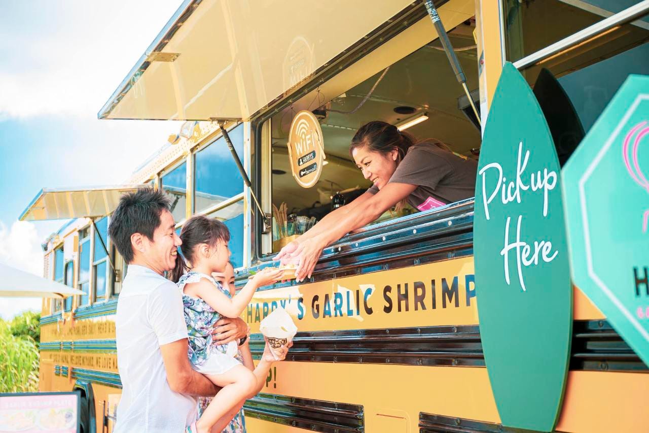 HARRY'S Shrimp Truck(ハリーズシュリンプトラック)（宮古島・伊良部島