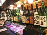 鮮魚に合うこだわりの日本酒を約30種ご用意しております！