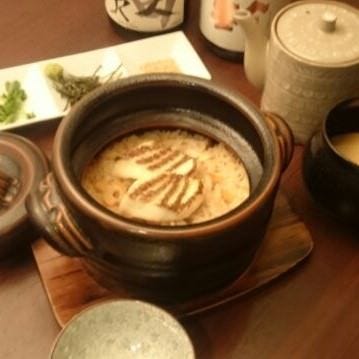 コースの〆に絶品の土鍋炊き鯛めしが付く
6600円コース
