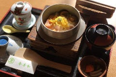 割烹 登喜和_帆立釜めし