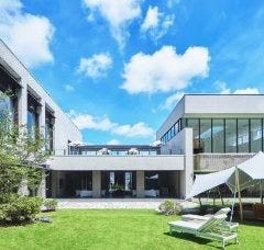 アマンダンライズ 