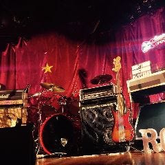 バンド演奏、余興に最適なステージ付きパーティースペースです！