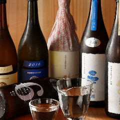 お酒と相性抜群の料理の数々!お酒がすすむこと間違いなし！