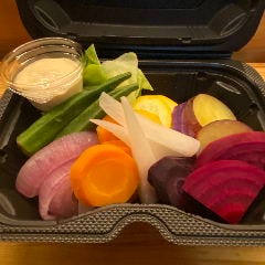 蒸し鎌倉野菜〜アンチョビマヨ