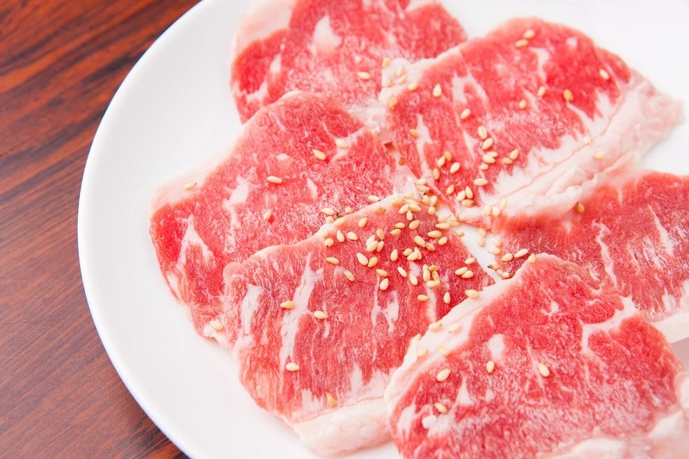 ランチタイム限定 北谷龍の本格焼肉食べ放題 牛カルビ ハラミ ロースの詳細 焼肉 北谷龍 恩納村 読谷 北谷 焼肉 ぐるなび