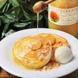 ハワイのオヒアレフア蜂蜜を使ったパンケーキ♪1,089円(税込)～