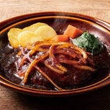 デミ煮込みハンバーグ