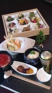 古民家カフェレストラン 初花 ランチメニュー ぐるなび