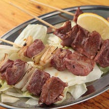 炭火焼きのやきとり、焼き豚各種