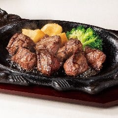 フォルクス 港北ニュータウン店_ミスジカットステーキ200g
（サラダバー付）