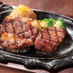 フォルクス 港北ニュータウン店_黒毛和牛サーロインステーキ100g＆熟成フィレステーキ100g（サラダバー付）