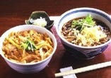 ◇ランチセット『親子丼とお蕎麦1000円』