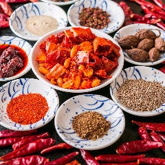 料理に使う香辛料や調理法など隅から隅までこだわった逸品ばかり