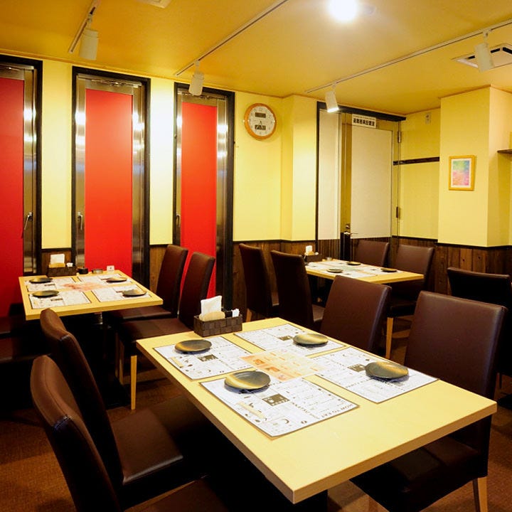 大和骨付鳥 一勝 近鉄奈良駅店(奈良市/居酒屋) - ぐるなび 型番 勝 様 ご注文家具 カウンターテーブル