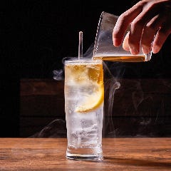 お酒を燻製にすることもできます◎ご希望の方はスタッフまで！