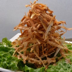癒．酒．屋 わおん 仙台駅前店_ごぼうのピラミッドサラダ