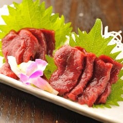 癒．酒．屋 わおん 仙台駅前店_会津直送　馬刺し