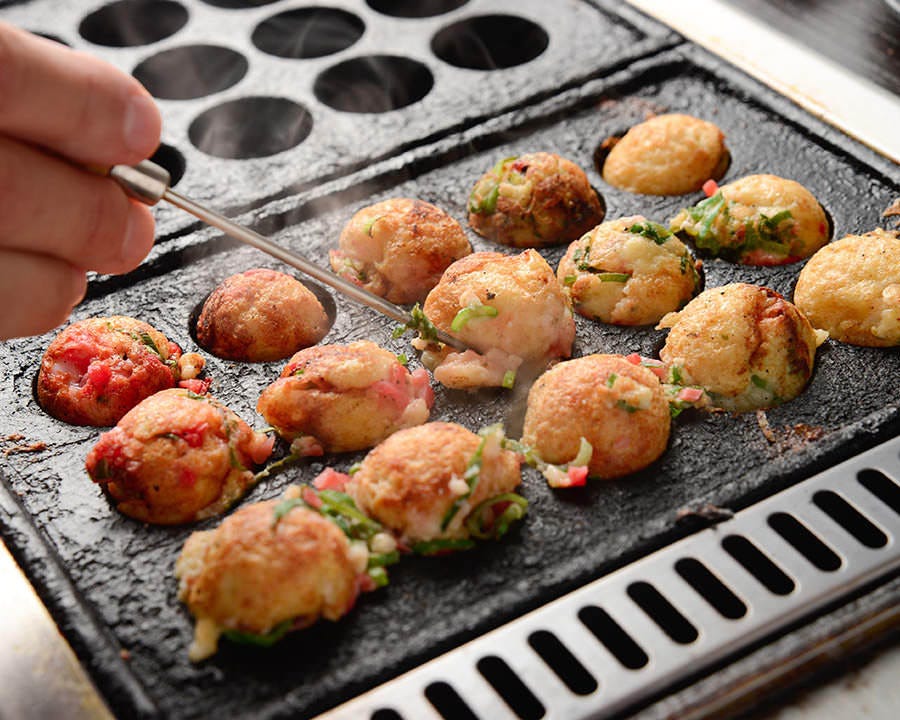 飲めるたこ焼き酒場 京の華 京都河原町店 自分で焼くたこ焼き酒場