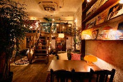 シーシャカフェ＆バー DOOR 