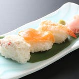 新鮮な魚介を使ったお寿司も食べ放題！お腹いっぱい召し上がれ！