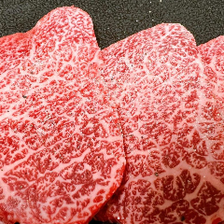 山形牛A5ランクの雌牛に拘る