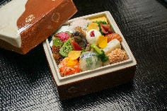 【季節の会席】四季の食材を愉しむ全7品＋庭園を望む個室確約