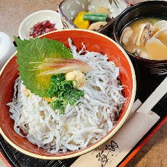 めし処呑み処 しらす屋 海畑 鎌倉長谷店