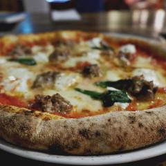pizzeria gelateria RAZZO