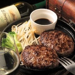 ジーニーズ 町田店_とろけるハンバーグダブル（300g）