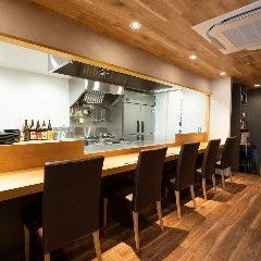 鉄板焼きバル KU‐KU ＋Plus