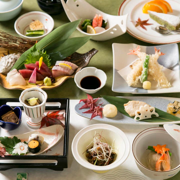 ランチ ディナー 御法事会席 月 つき 法事の詳細 しゃぶしゃぶ 日本料理 木曽路 北新地店 北新地 しゃぶしゃぶ ぐるなび
