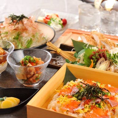 地鶏と鮮魚 個室和食居酒屋 八八 横浜本店_リニューアル☆【3時間飲み放題付き】日~木曜限定!八八名物炭火焼き鳥串と彩り海鮮ちらしの八八コース