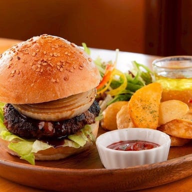 Cafe Bal hare_万葉牛のボリューム満点本格サンド