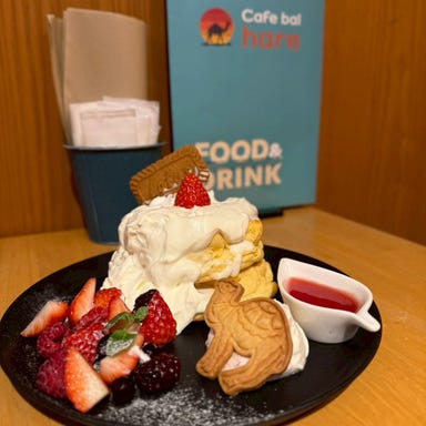 Cafe Bal hare_22時まで営業!お仕事帰りやディナー後の「夜カフェ」で至福のひとときを。