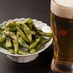 まずはキリッと冷えた「ザ・プレミアムモルツ」で乾杯しましょう