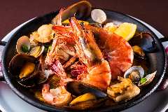 横浜本格スペイン料理＆ステーキ LA CASA BONITA