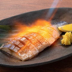お席で炙るから旨みも香ばしさも抜群!!