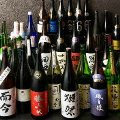 日本酒や焼酎などが飲み放題！圧巻の品揃えです