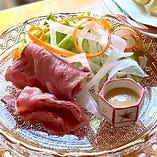 黒毛和牛の冷やししゃぶしゃぶ