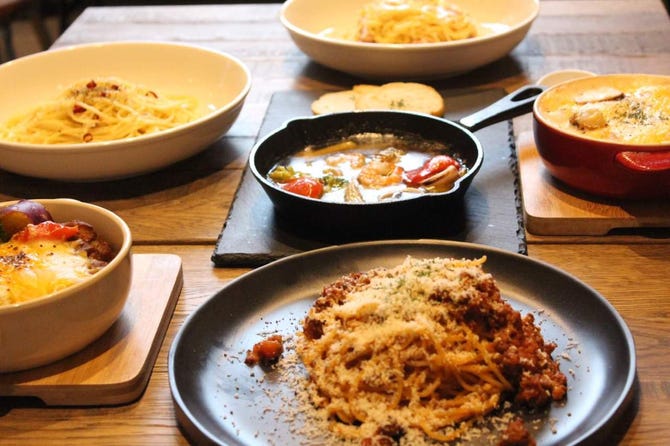 Rough Cafe Dinning Bar ラフカフェダイニングバー 佐賀市 ダイニングバー ぐるなび
